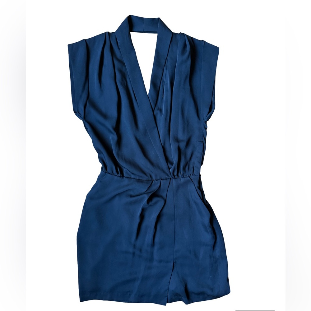 BCBGeneration Elegant Mini dress